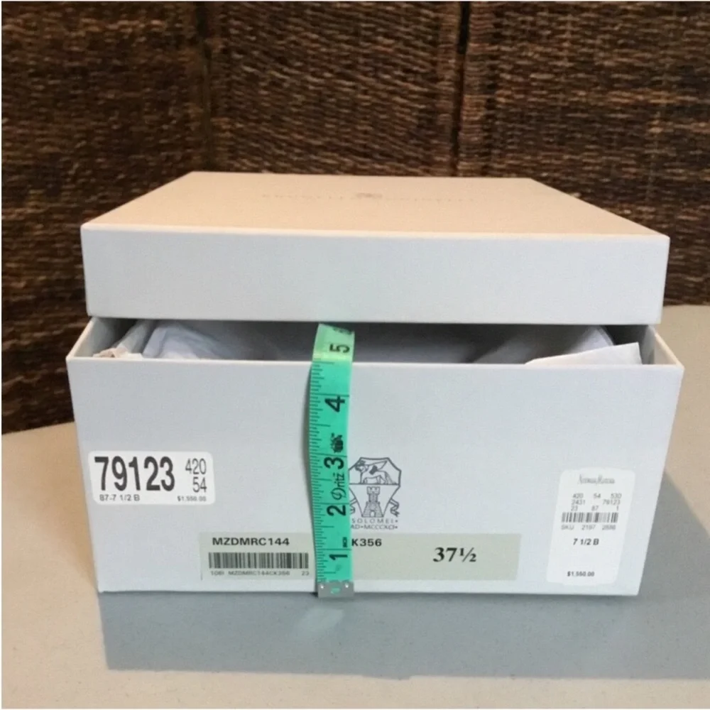 BRUNELLO CUCINELLI EMPTY BOX WITH ONE NEW DUST BAG LABELS ATTACH ON ONE SIDE